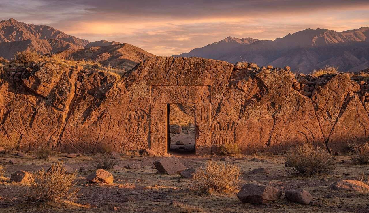 Le mystère de la Porte d'Hayu Marca au Pérou : une énigme fascinante